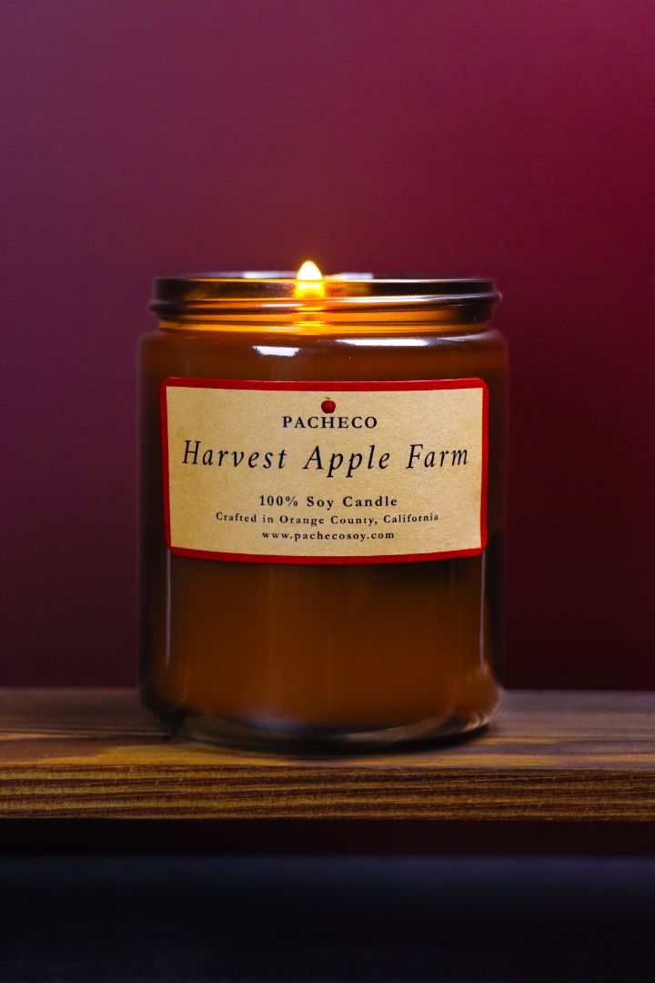Harvest Apple Farm - Medium Candle
