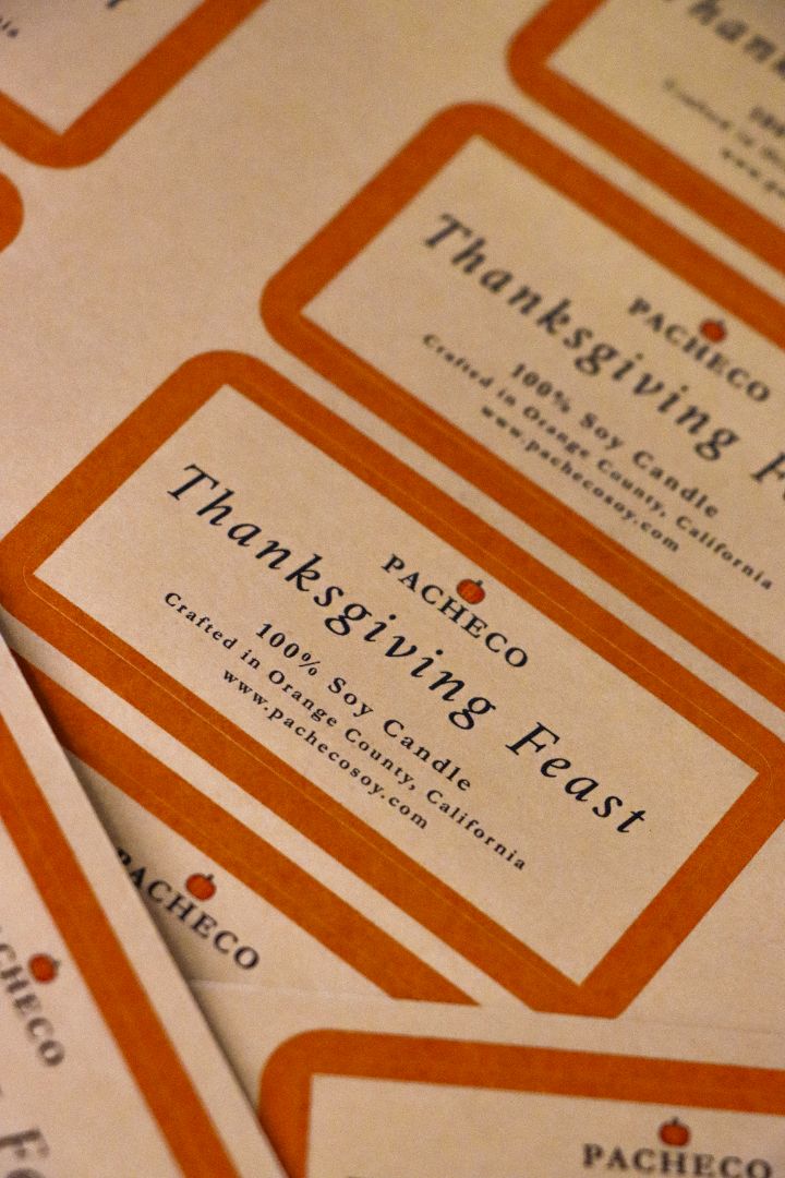 Thanksgiving Feast - Medium Candle