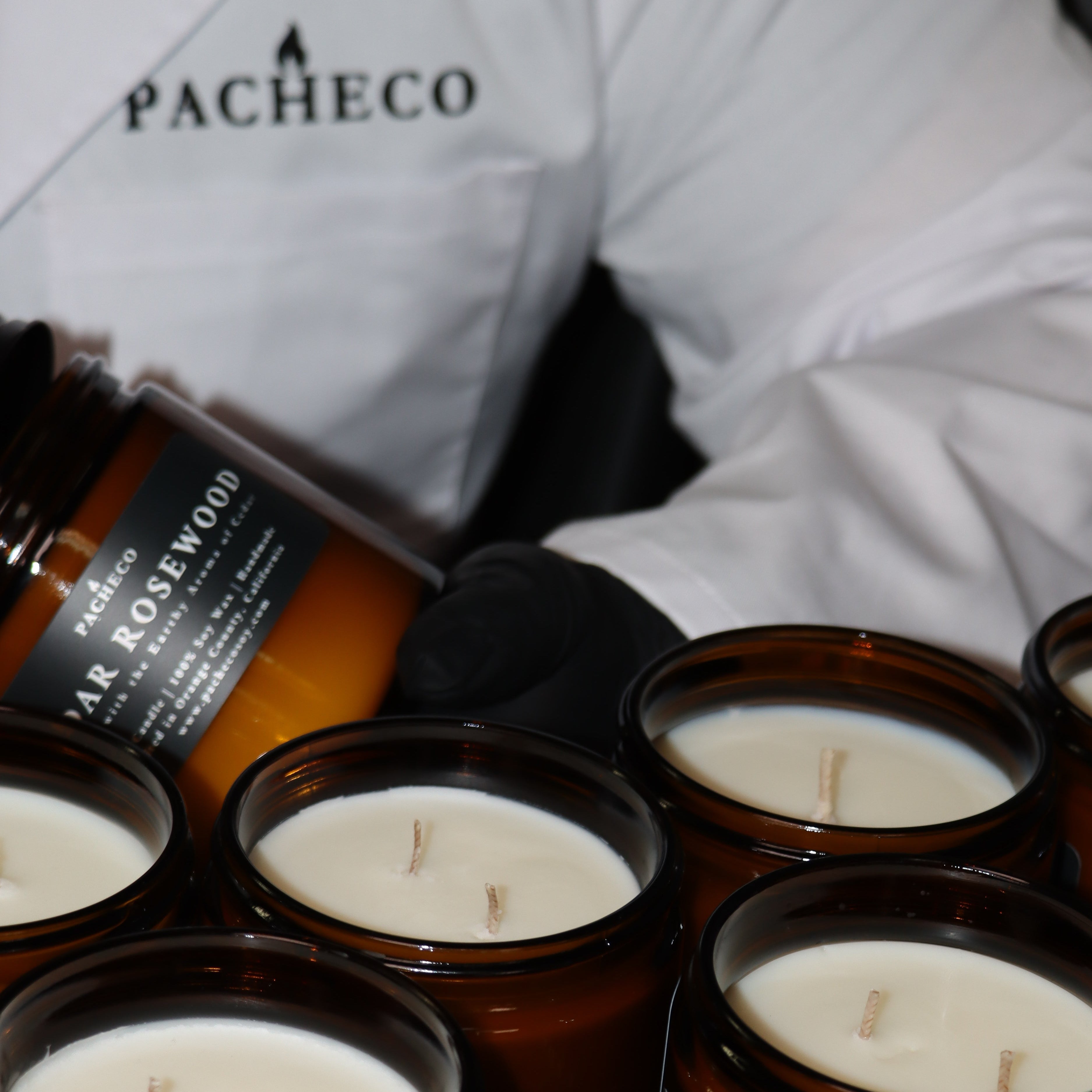 Cedar Rosewood - Medium Candle